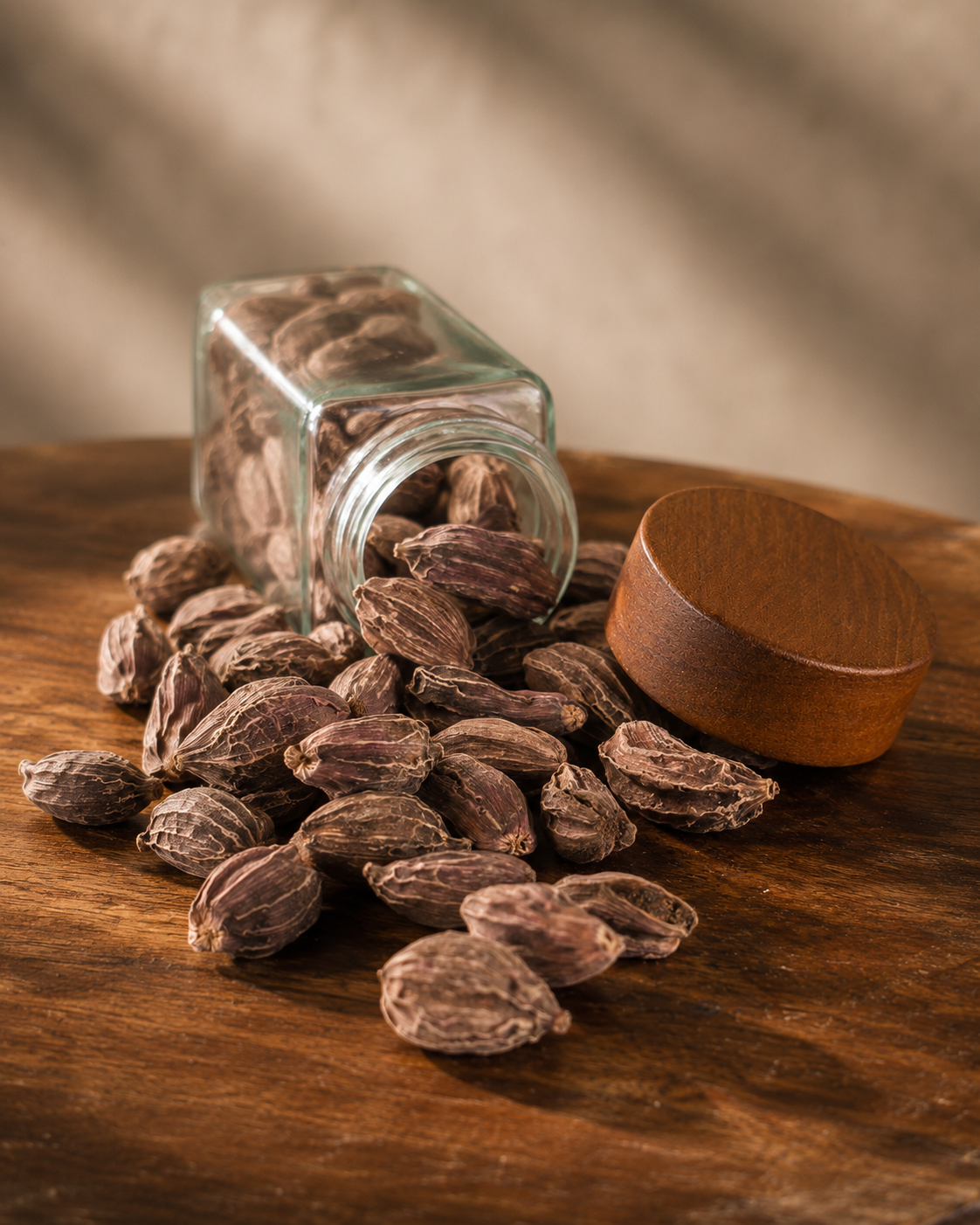 Seremna Black Cardamom (Hee Gaon)
